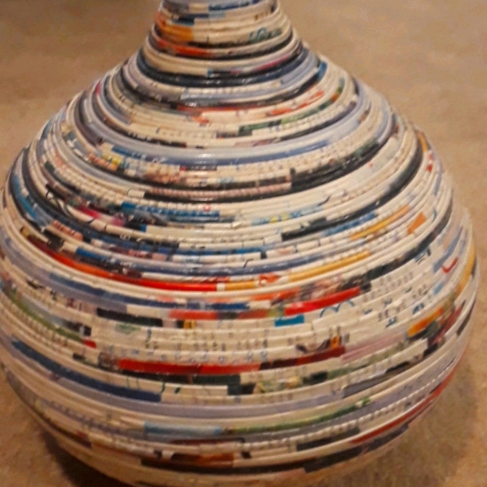 Unique Flower Pot - Picture 1 of 4